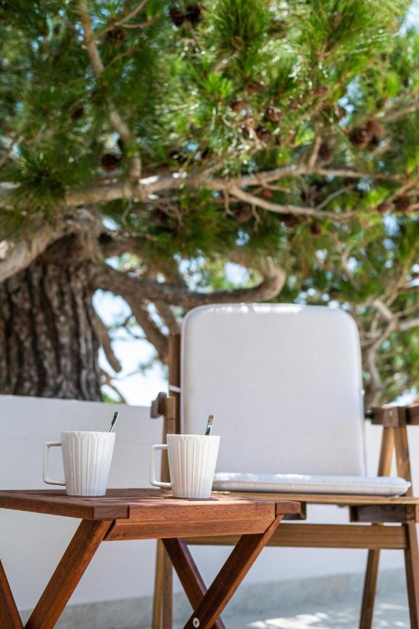 فيلا Sea View Pine House Makrýgialos المظهر الخارجي الصورة